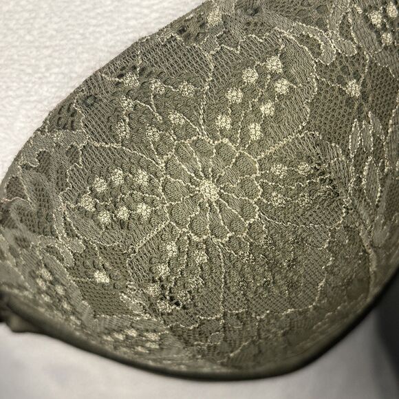 Victoria’s Secret Pink Date Push Up Btw Green With Racer Back Lace Size 36B - Picture 2 of 8